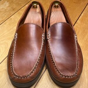 LL Bean Venetian Loafer Leather Size 11 Color Brown RN71341 EXCELLENT CONDITION